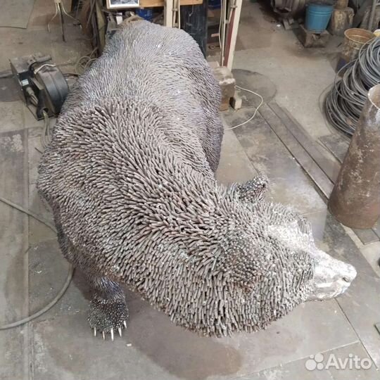 Скульптура из металла