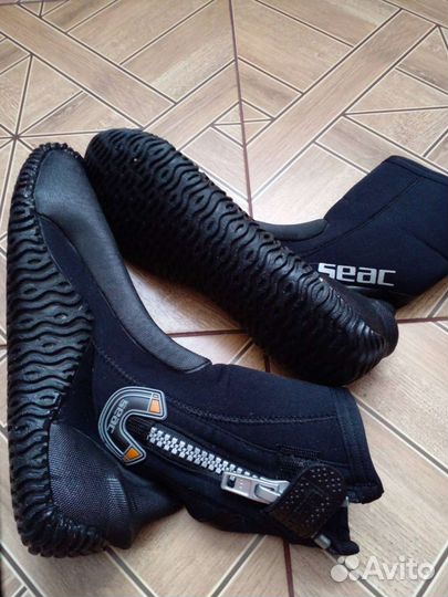 Подводный фонарь