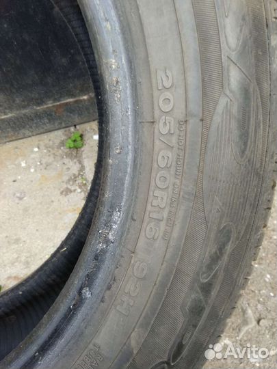 Dunlop SP Sport 300 205/60 R16