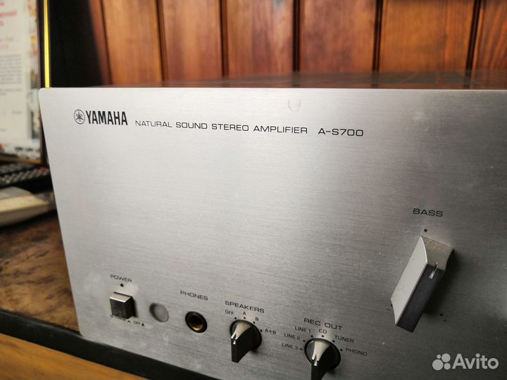 Стерео усилитель yamaha