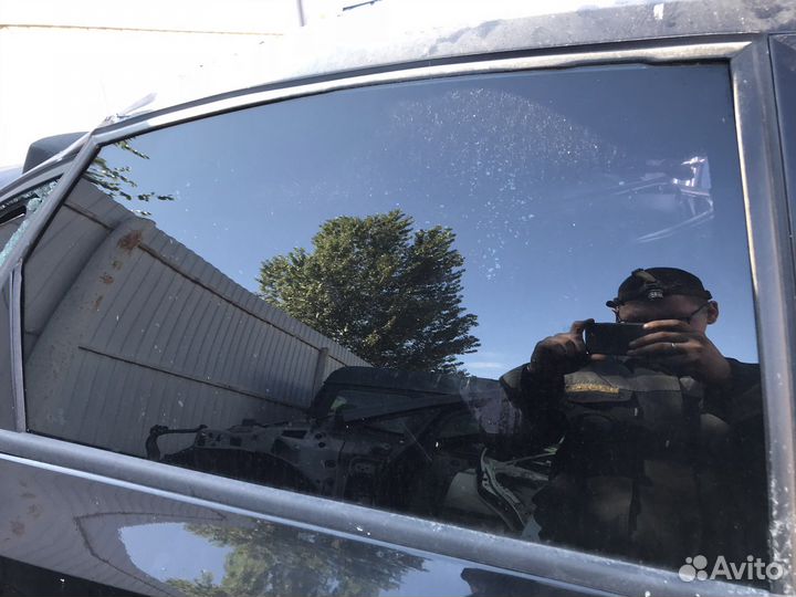 Стёкла правые для Volkswagen Polo