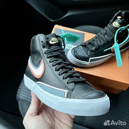 Кроссовки Nike W Blazer 77 Infinite