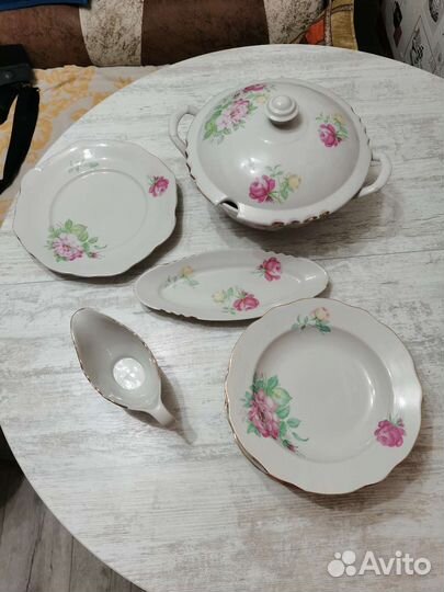 Сервиз столовый