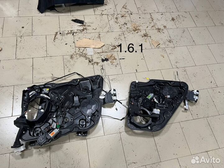 Дверная карта в сборе Jeep wk2