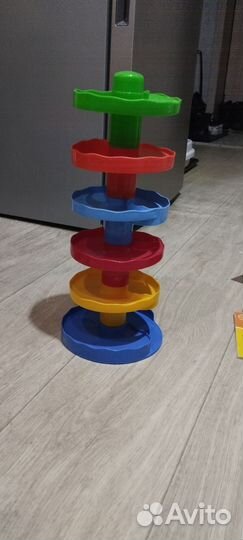 Игрушка горка с шариками
