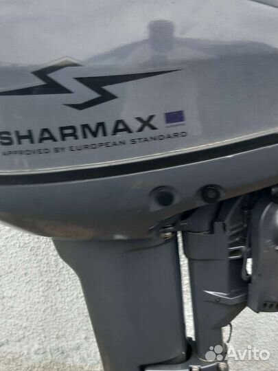 Лодка' мотор