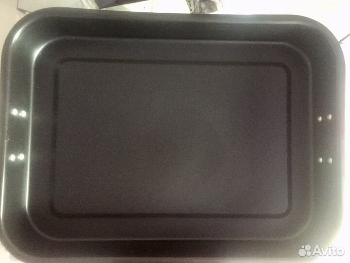 Протвень с антипригарным покрытием