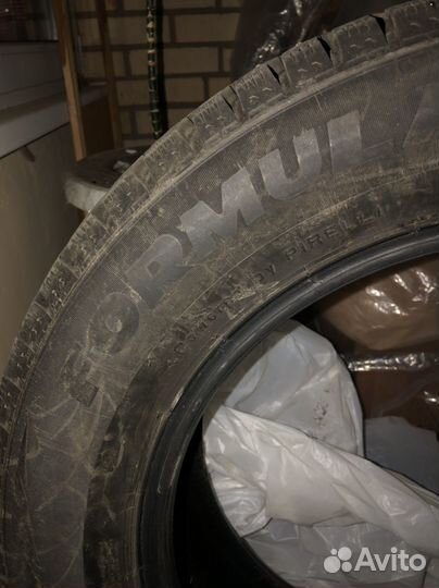 Pirelli Formula Ice 225/60 R17