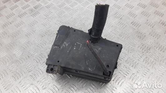 Блок предохранителей mitsubishi space star (2BE08M