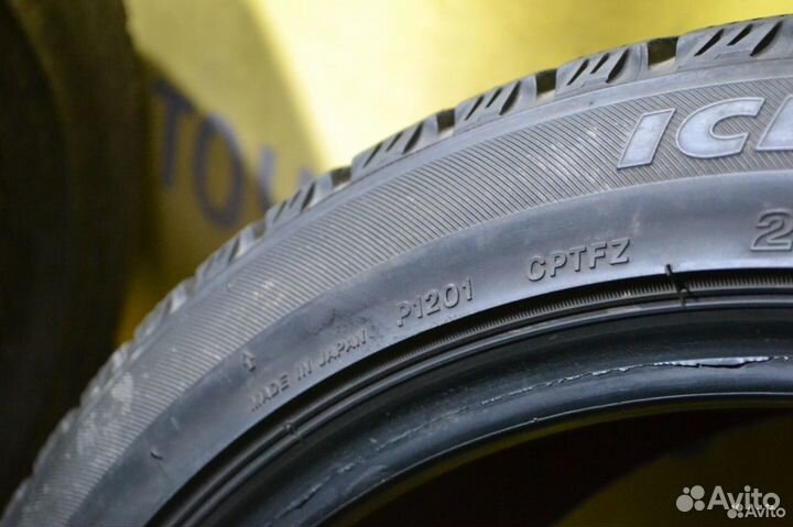 Bridgestone Ice Partner 215/45 R17