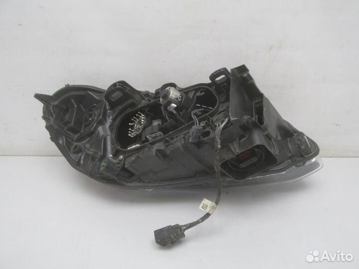 Фара левая Volvo XC60