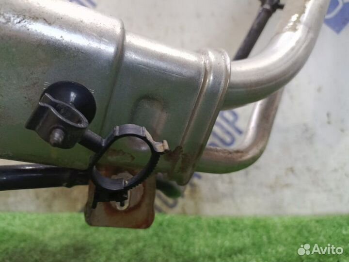 Горловина топливного бака Volvo S40 седан 1.6