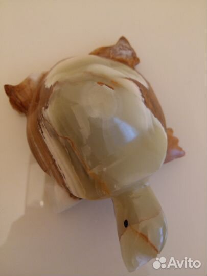 Статуэтки из оникса