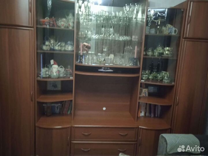 Стенка в гостиную бу