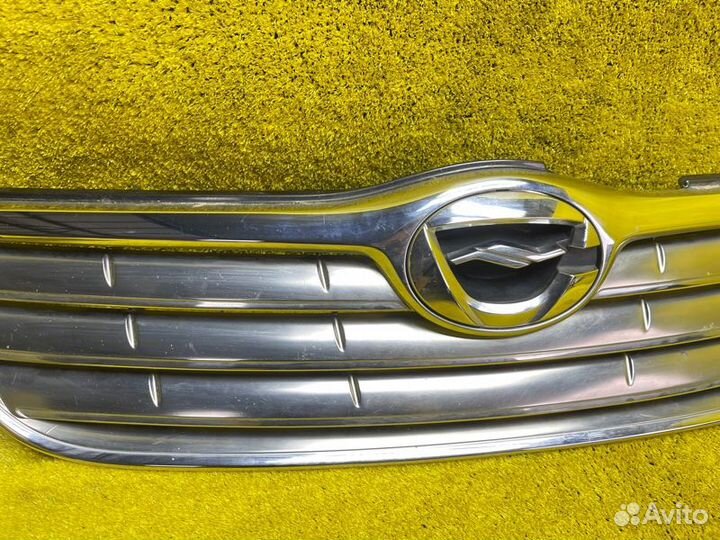 Решетка радиатора передняя Toyota Corolla