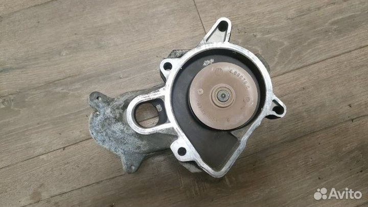 Помпа водяная Bmw 530 D E61 M57N 306D2EU4 2004