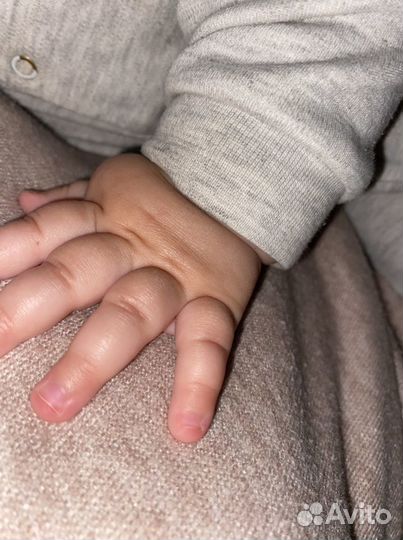 Няня для ребенка, заботливая, понимающая, любящая