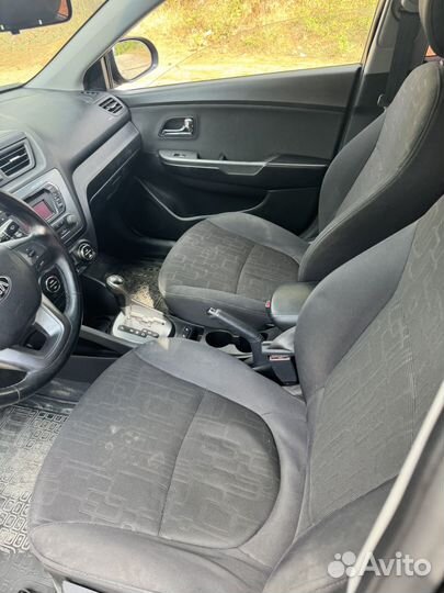 В разборке kia rio 3