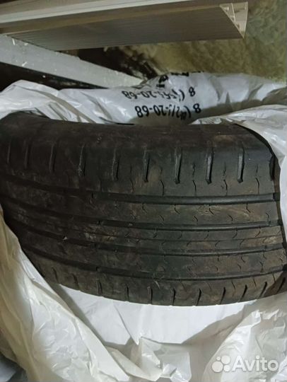 Continental ContiEcoContact 5 215/60 R17