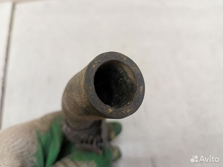 Патрубок системы охлаждения