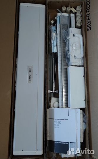 Двухфонтурная вязальная машина Silver Reed SK840
