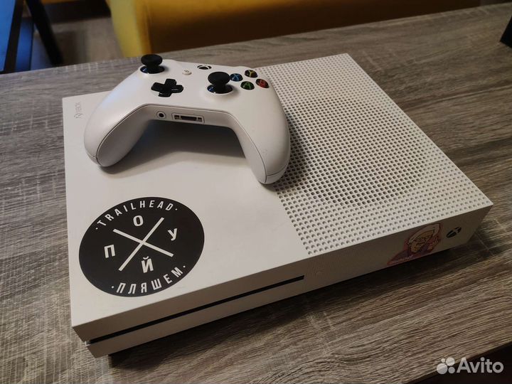 Xbox One S 1tb