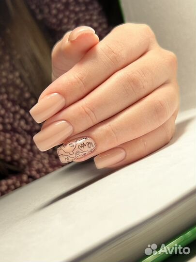 Маникюр, педикюр, гель-лак