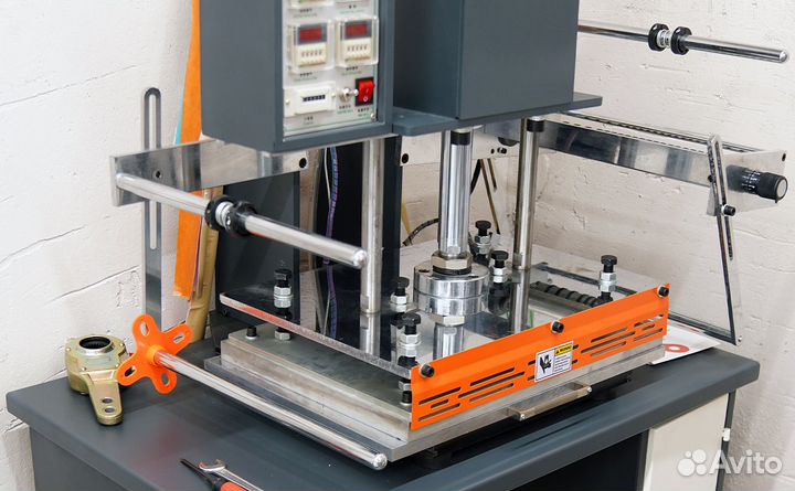 Машина горячего тиснения GP-350