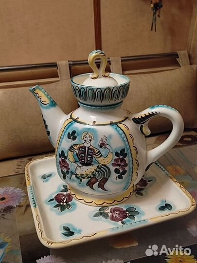 Чайник керамический