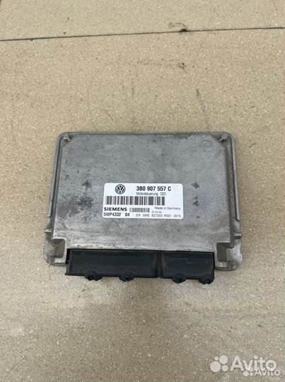 Блок управления двигателем (эбу) Volkswagen Passat