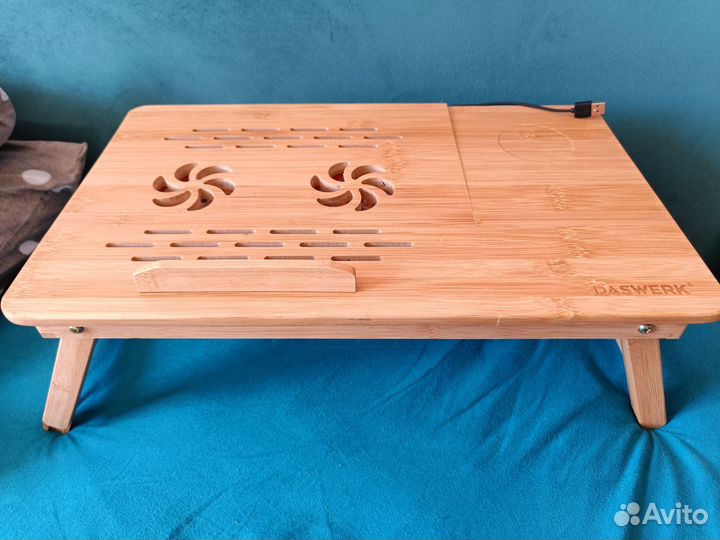 Столик для ноутбука на кровать