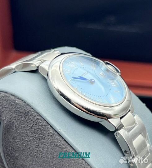 Элегантные женские часы Cartier