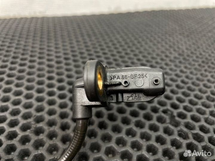 Датчик abs передний левый Mercedes-Benz Ml-Class