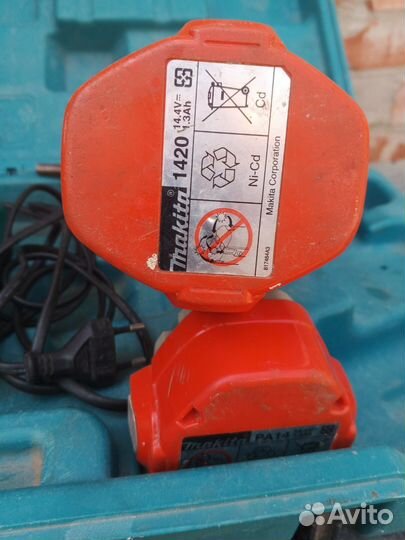 Шуруповерт makita