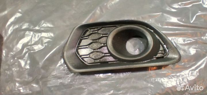 Накладка птф Renault Logan 2 2014-2018 263369741R