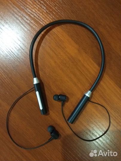 Блютуз наушники