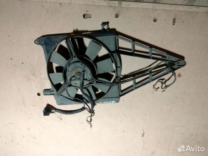 Вентилятор охлаждения Opel Vectra A