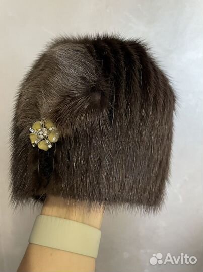 Шапка из норки вязаная