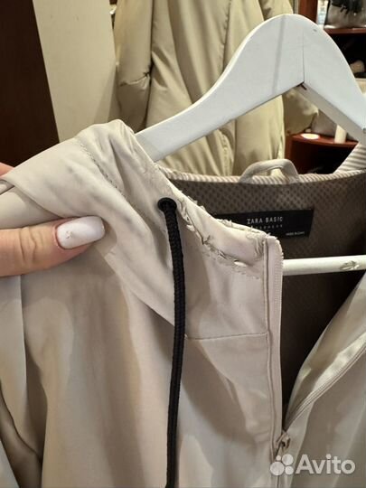 Ветровка женская