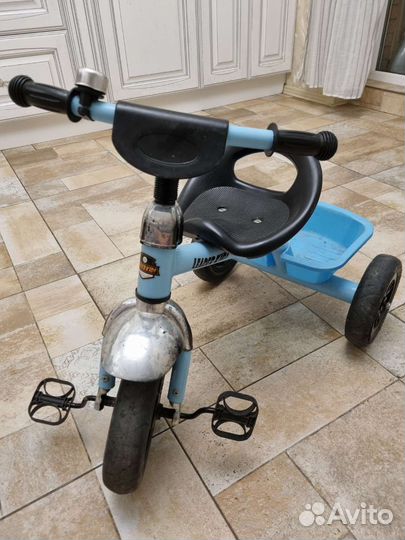 Детский трехколесный велосипед