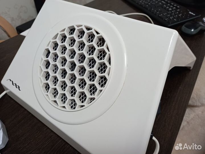 Пылесос MAX ultimate 4 для маникюра и педикюра