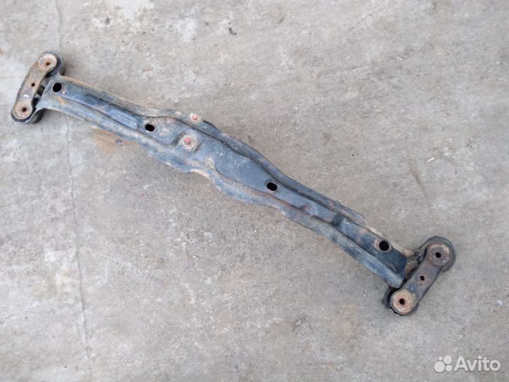 Балка подрадиаторная для Chery Amulet (A15)