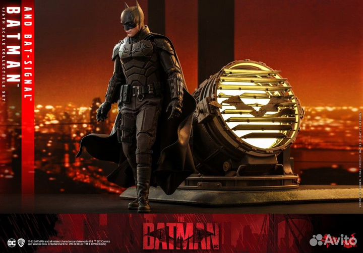 MMS641 Batman and Bat-signal set 1/6