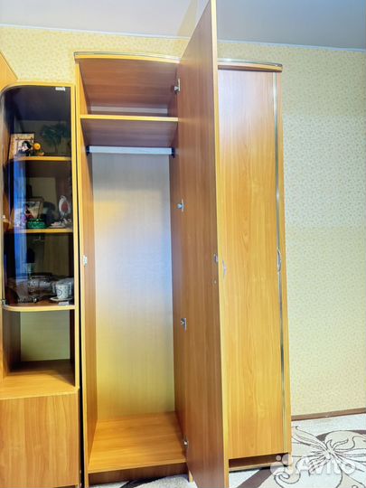 Стенка в гостиную