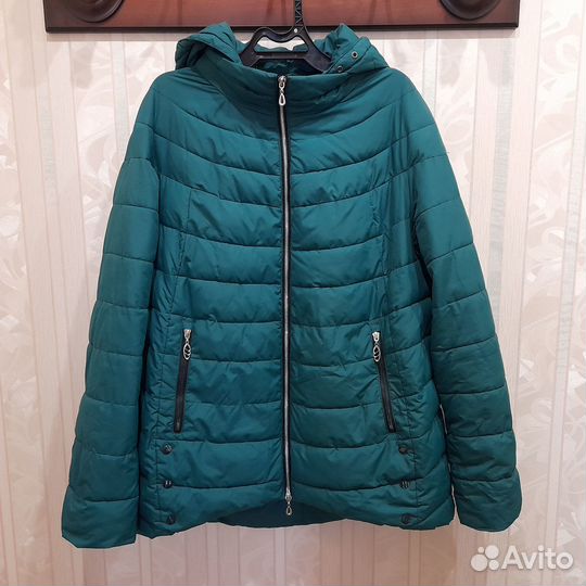 Куртка демисезонная женская 56 размера