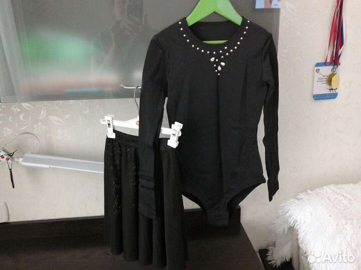 Одежда для фигурного катания на девочку