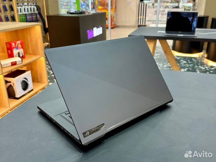 Мощный игровой ноутбук Asus ROG Zephyrus G15