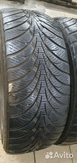 Goodyear UltraGrip Ice 245/60 R18