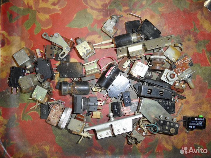 СССР конфорки, переключатели, тумблеры.нагреватели