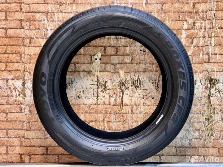 Toyo Proxes CF2 215/55 R17